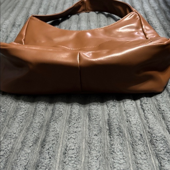 New tan slouchy PU leather hobo bag - Picture 6 of 9